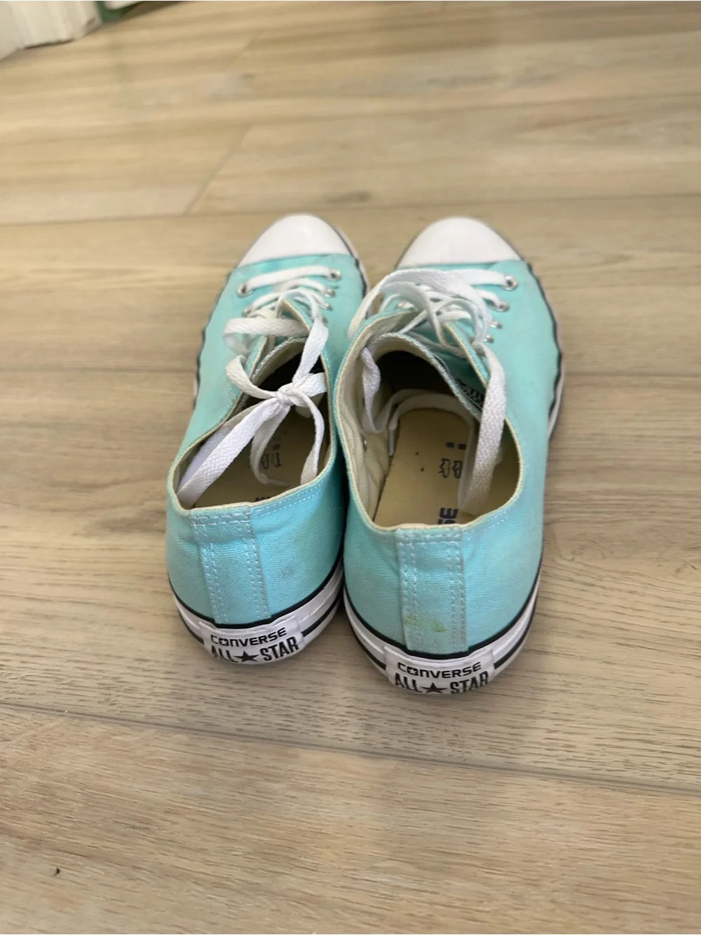 Converse Low Top Sneakers in Aqua Blue and White mens size 10 Womens size 12 - Picture 3 of 8